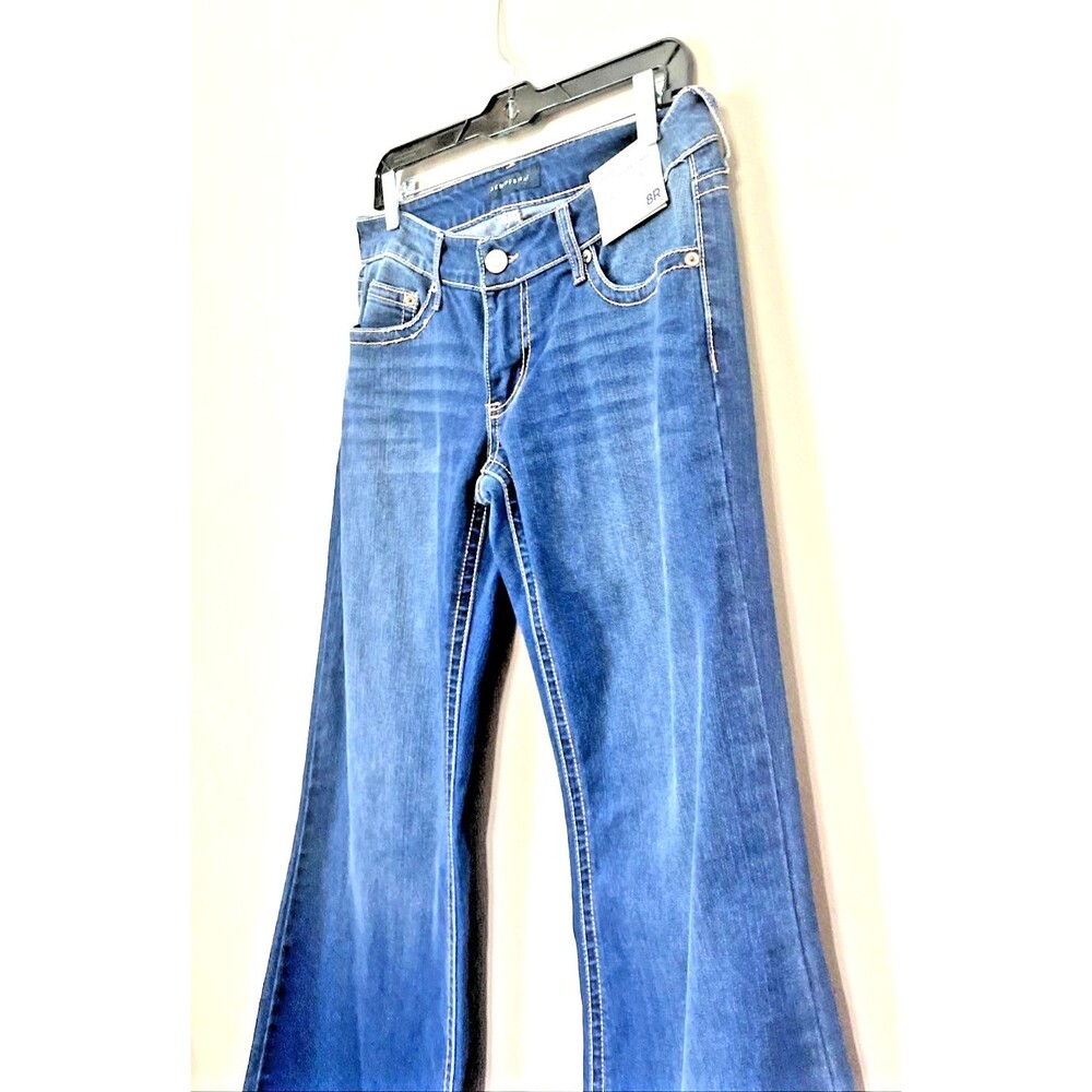AERO NWT Super Low Rise Flare Stretch Jeans Blue Size 8R/$64.95